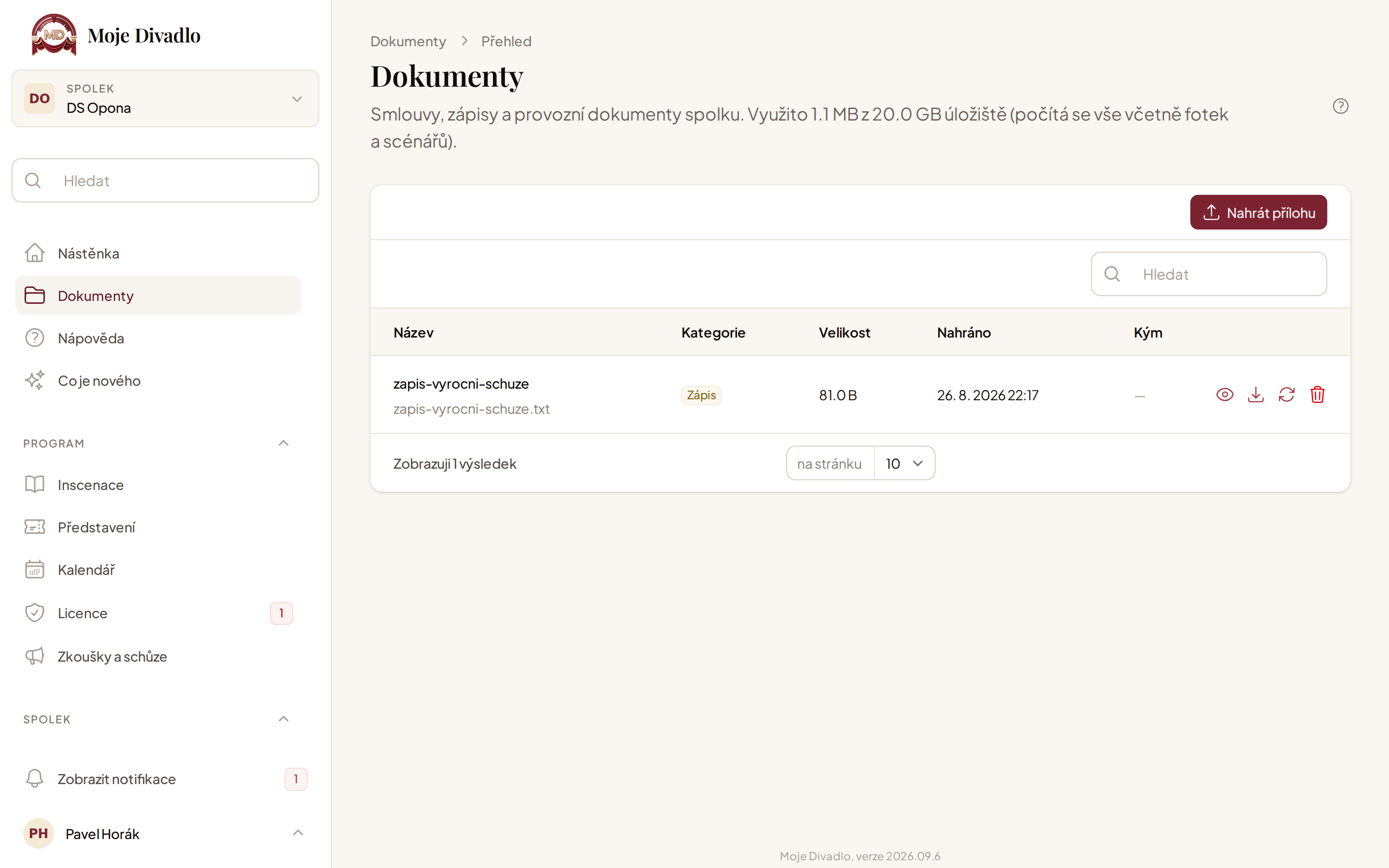 Dokumenty spolku s kategoriemi smlouvy a zápisy